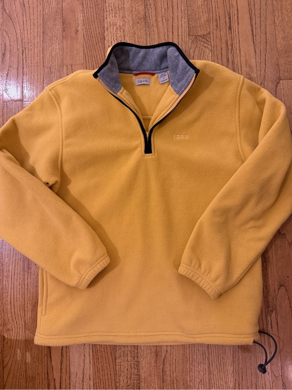 IZOD Men's Yellow Quarter-Zip Fleece Pullover Size Medium